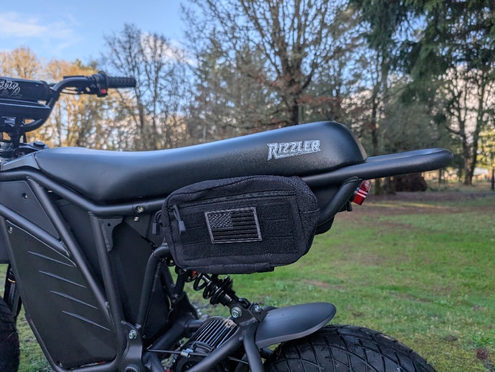 Rizzler Saddle Bag