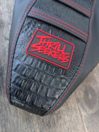 **GARAGE SALE ITEM ETM RTR Thrill Seekers Gator / Red Seat Cover