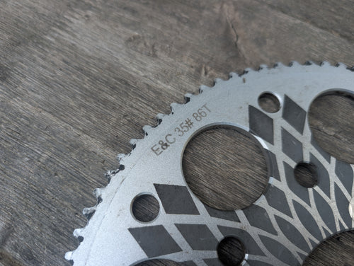 *GARAGE SALE ITEM Custom laser etched mesh design #35 Sprocket 86T